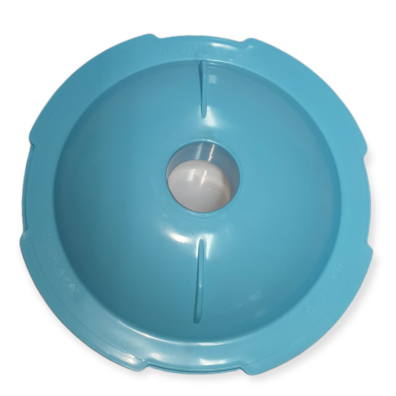 Retail: Weir Vacuum Lid Fits Aqua Blue